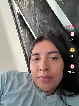 Онлайн чат XXX HaileyBiieber