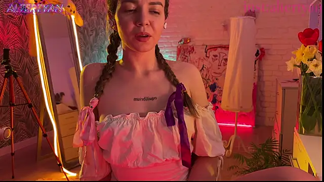 altertyan – Naživo XXX chat