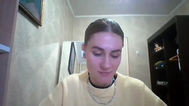 ElenoreHolguin's Live XXX Chat