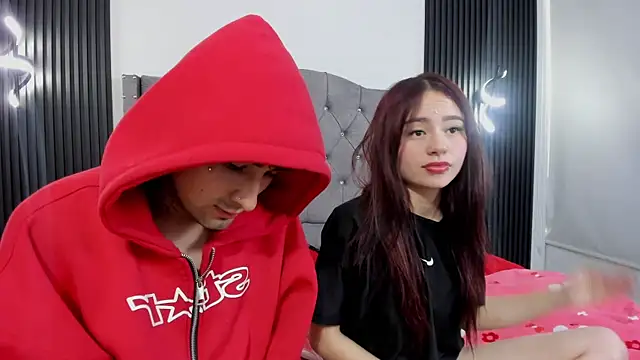 Kenji_n_Rousse Adlı Modelin Canlı XXX Sohbeti