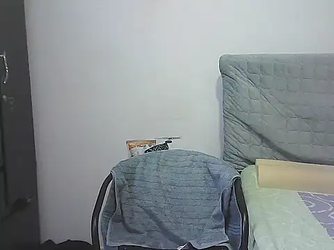 IronSideBear Adlı Modelin Web Kamerası Şovu