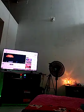 Pertunjukan Kamera Web Kat_Valen