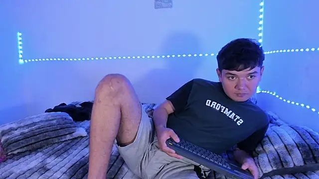 Вебкам-шоу Kody_Royale