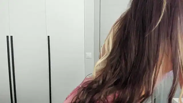 Webkamerová show miss_emily_