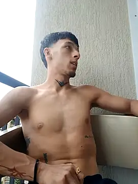 dark_men1 Show in webcam