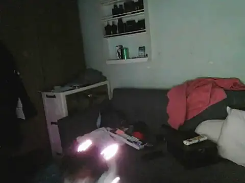 boyhigh1997 Show Webcam