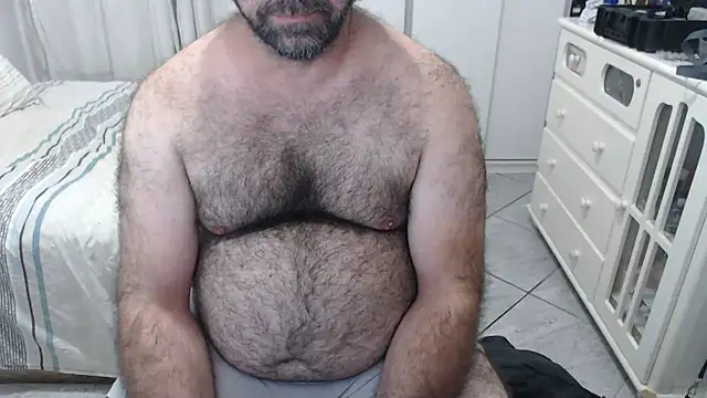 MysterBearMG's Webcam Show