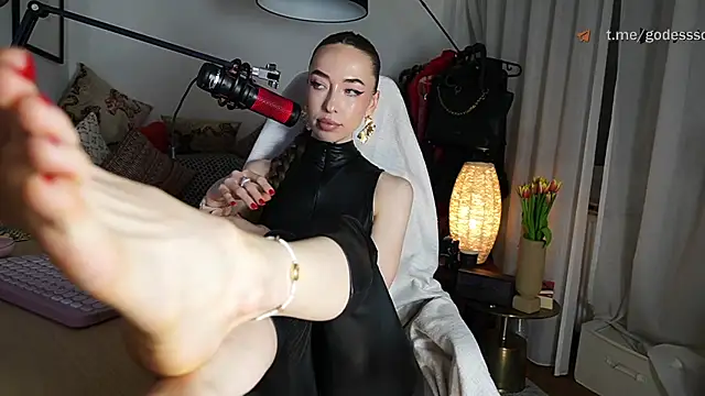 supreme_dominatrix: онлайн-секс-чат