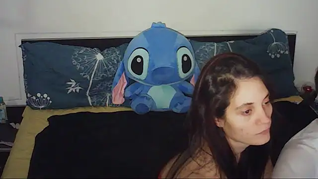 SoftEdgeBoy Pertunjukan Webcam