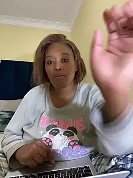 Sue_Knowledge's Live XXX Chat