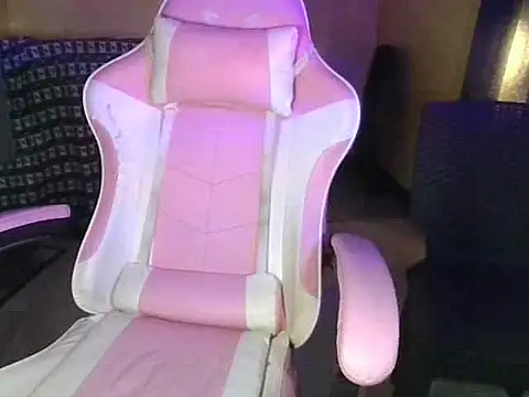 Chat XXX ao vivo de Luna_Moonfang