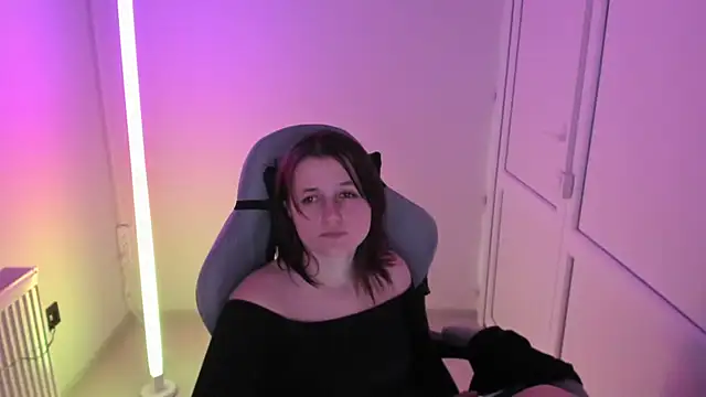 Chat +18 de GoldenKiss ao vivo