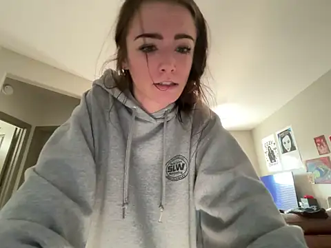 ash10alex's Live XXX Chat