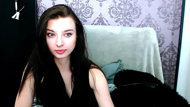 DominantLuna live XXX chat