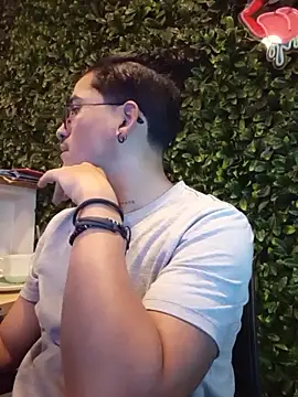 __JaviJavi 网络视讯表演