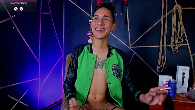 Shadowguy_ webkamerás műsora