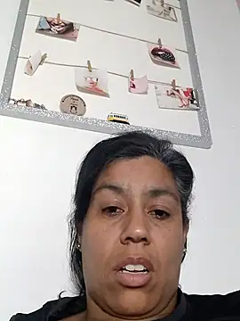 Chat +18 de Molly_newman6 ao vivo