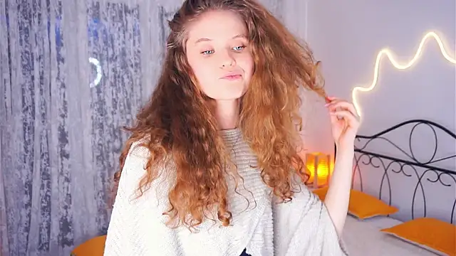 MyrleKnerr live XXX chat