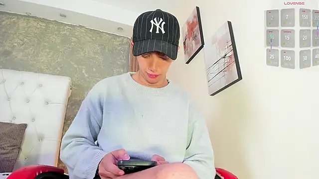 Tomy_RoxのライブXXXチャット