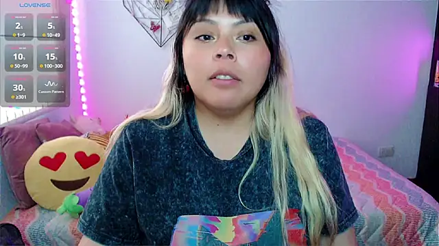 EllieMoonX Pertunjukan Webcam