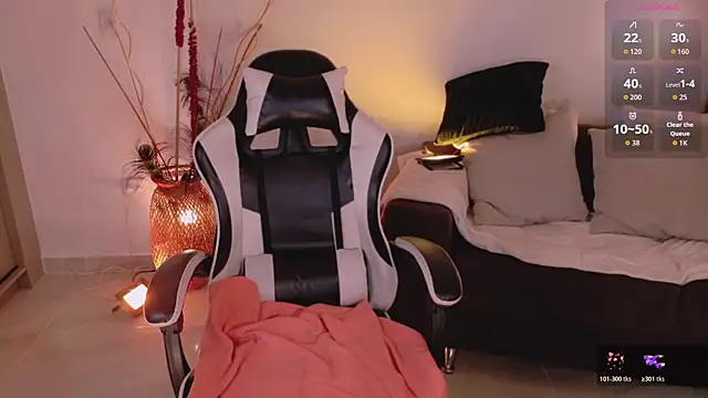 Chat XXX en directo de ChloeMoreti