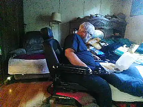 hearseguy77 webcam show