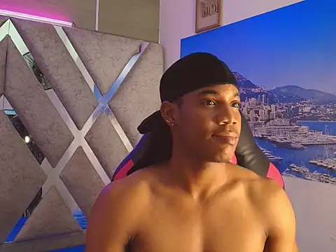 Pokazy przed kamerką – axel_silva4