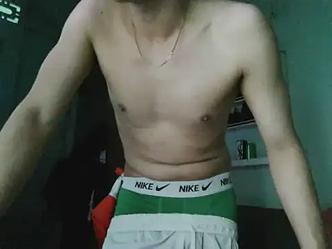 boyhigh1997 在線直播表演