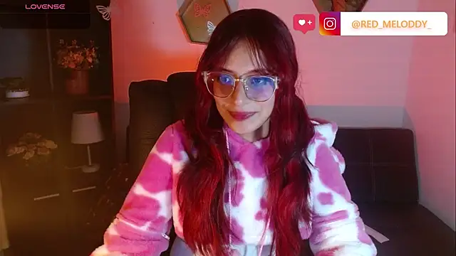 Czat XXX na żywo – RedMeloddy