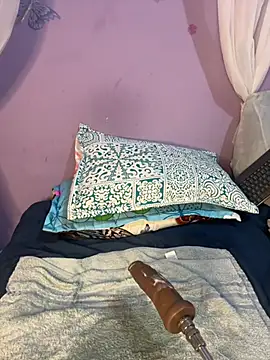 AnnePrince-'s Webcam Show