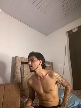 Kriss_Edwards' Webcam Show