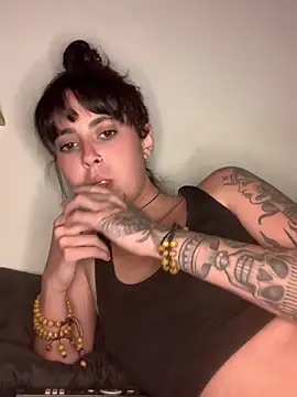 ninapellegrini17 Webcam show