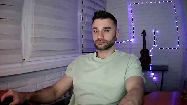 DaddySlava Live XXX Chat