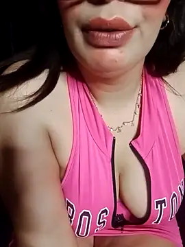 charmoutak_nada Adlı Modelin Web Kamerası Şovu