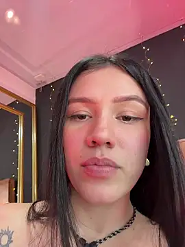 aria_bloomer – Live XXX-chat