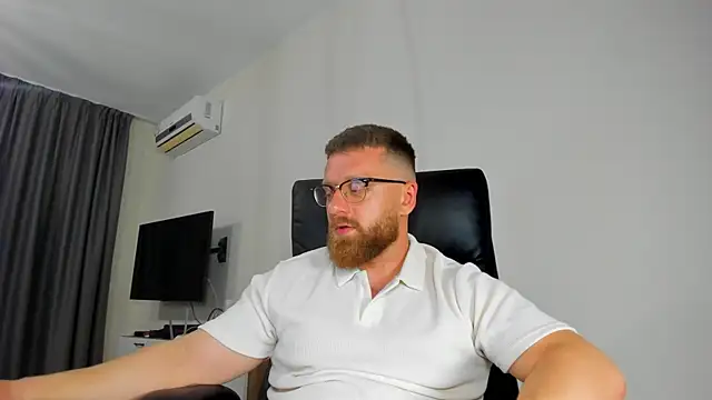 Webkamerová show Findom_guy