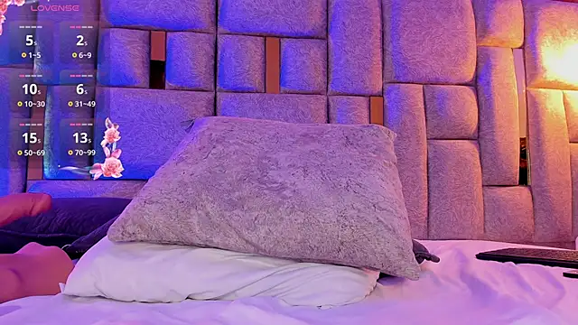 camilaa_smith_'s Live XXX Chat