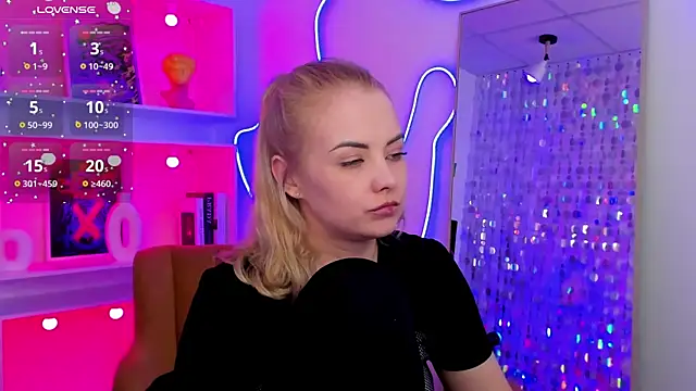 StephanieSweety 即時 XXX 聊天