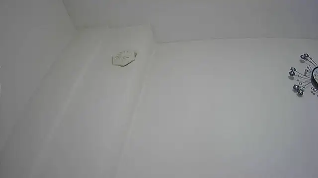 XXXATESLI-PILICXXX Adlı Modelin Canlı XXX Sohbeti