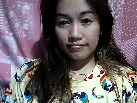 CreamyPussy30 Webcam-Show