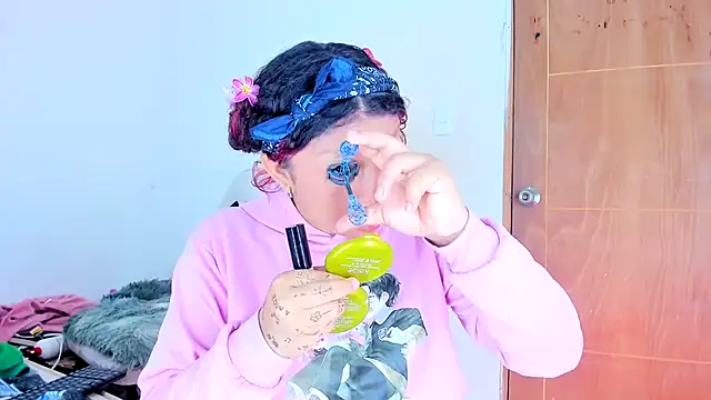 Emily_Coper18's Live XXX Chat