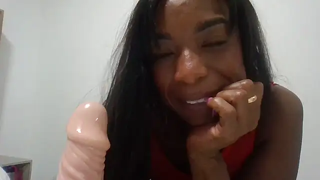 Chat XXX en directo de JadaMillss