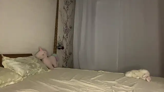 Pokazy przed kamerką – JanneAtop