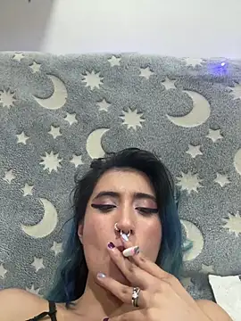 LunaisBack ওয়েবক্যাম শো