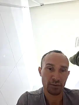 Nacho18hot élő XXX-chatje