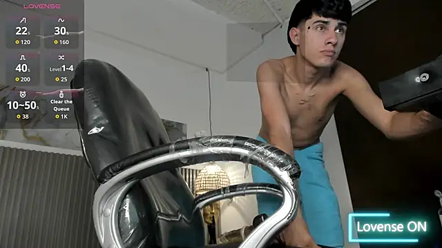 Show de Dyla_n18 na webcam