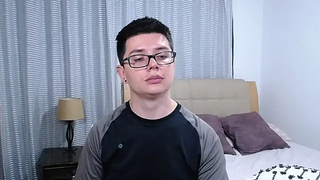 BlackFoXXX69 Adlı Modelin Web Kamerası Şovu