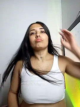 Онлайн чат XXX Sofia_888