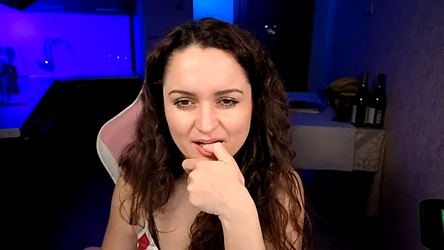 Cerann1 Adlı Modelin Canlı XXX Sohbeti