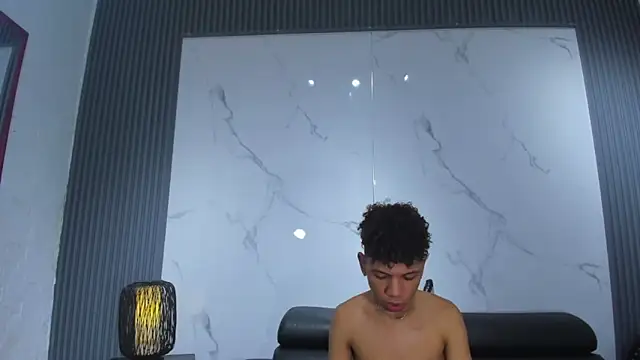 Chat XXX en directo de Spicy_guys